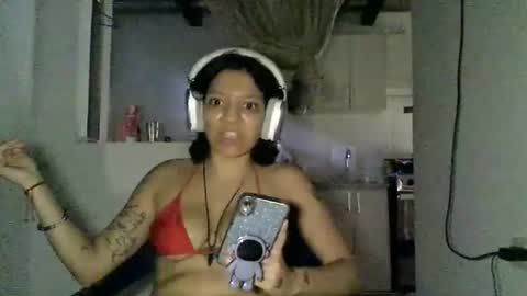 Zafiro online show from July 2026 02:21:01 PM