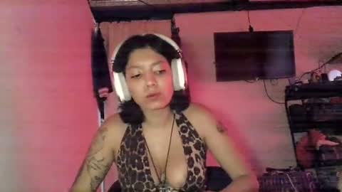 Zafiro online show from July 2026 03:08:02 PM