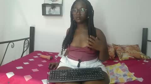 Snapshot of zahhysims chatting on December 2024 11:17:02 AM zahhy online show from December 2024 11:17:02 AM