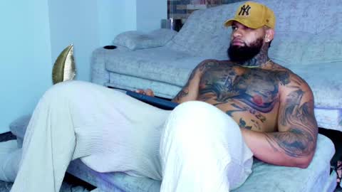 Snapshot of zain_diesel7 chatting on October 2025 08:31:02 AM INSTAGRAM yormanfit7 online show from October 2025 08:31:02 AM