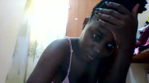 Snapshot of zainxxxx chatting on February 2025 02:13:02 PM zainxxxx online show from February 2025 02:13:02 PM