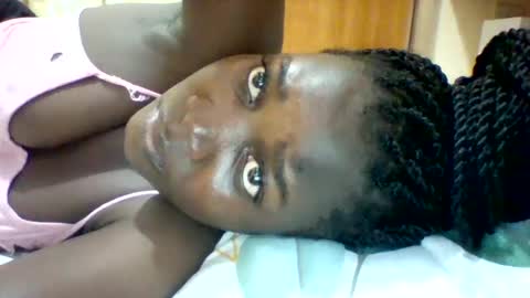 Snapshot of zainxxxx chatting on February 2025 08:34:01 PM zainxxxx online show from February 2025 08:34:01 PM