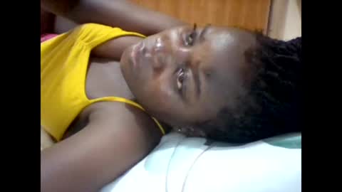 Snapshot of zainxxxx chatting on February 2025 09:52:02 PM zainxxxx online show from February 2025 09:52:02 PM