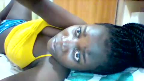 Snapshot of zainxxxx chatting on February 2025 09:09:01 PM zainxxxx online show from February 2025 09:09:01 PM