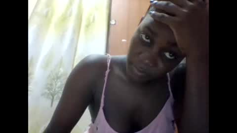 Snapshot of zainxxxx chatting on February 2025 07:14:01 PM zainxxxx online show from February 2025 07:14:01 PM