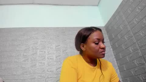 Snapshot of zamara__ chatting on April 2026 02:36:02 AM Zamara online show from April 2026 02:36:02 AM