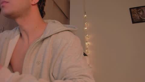 zamir online show from March 2026 10:13:02 PM