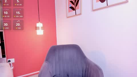 zamira_taylor online show from May 2026 11:23:04 PM