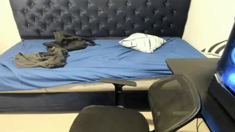 Snapshot of zammcito_ chatting on December 2024 06:29:01 AM zamm online show from December 2024 06:29:01 AM