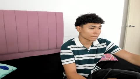 Snapshot of zammcito_ chatting on December 2024 06:59:01 PM zamm online show from December 2024 06:59:01 PM