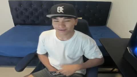 Snapshot of zammcito_ chatting on December 2024 05:58:02 AM zamm online show from December 2024 05:58:02 AM