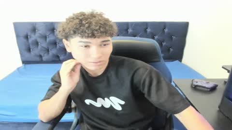 Snapshot of zammcito_ chatting on January 2025 05:37:02 AM zamm online show from January 2025 05:37:02 AM