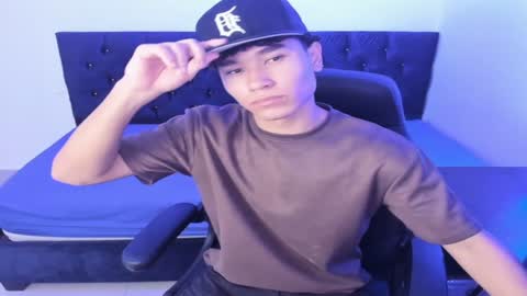 Snapshot of zammcito_ chatting on January 2025 03:04:02 AM zamm online show from January 2025 03:04:02 AM