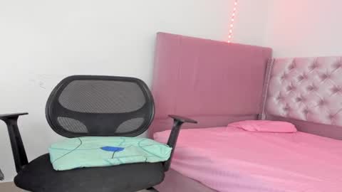 Snapshot of zammcito_ chatting on February 2025 08:13:02 AM zamm online show from February 2025 08:13:02 AM