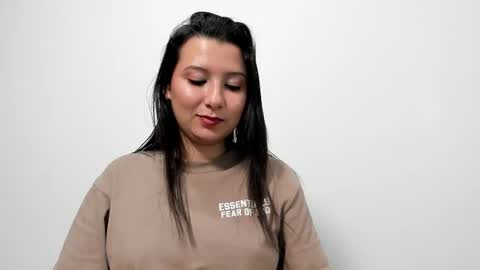 zammii69 online show from November 2025 08:40:01 PM