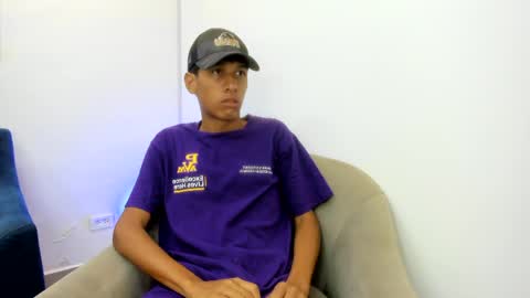 Snapshot of zane_belville chatting on May 2026 11:26:02 AM Zane Belville online show from May 2026 11:26:02 AM