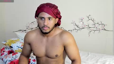 Snapshot of zane_lux chatting on July 2026 01:06:02 PM Zane Lux online show from July 2026 01:06:02 PM