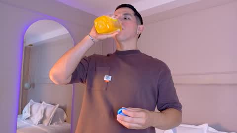 Zane Dawson online show from November 2025 03:17:01 AM