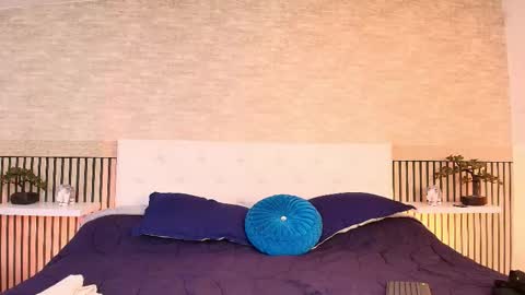 zanemaverick online show from November 2025 12:05:02 PM