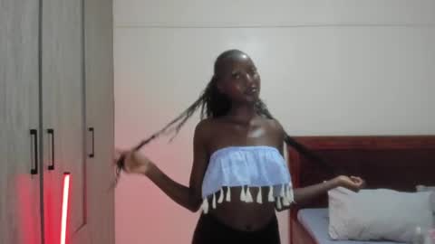 Snapshot of zara411 chatting on June 2026 05:26:02 PM Zara online show from June 2026 05:26:02 PM