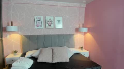 Zara Sweet  online show from September 2025 01:44:02 PM