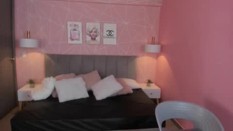 Zara Sweet  online show from March 2026 01:49:01 PM