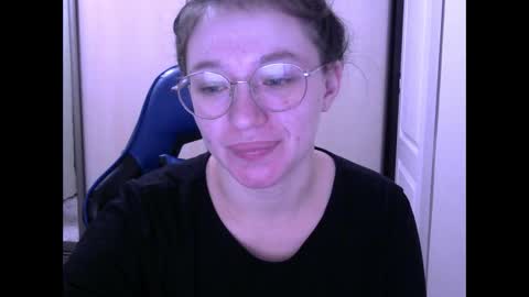 Snapshot of zara_golden chatting on December 2024 03:12:01 AM chaturcum online show from December 2024 03:12:01 AM