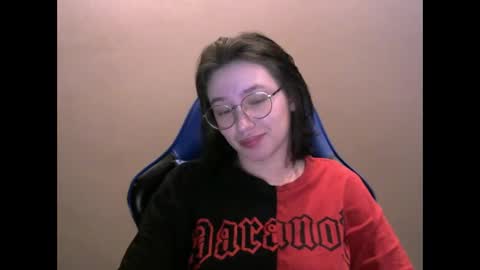 Snapshot of zara_golden chatting on February 2025 03:06:02 AM chaturcum online show from February 2025 03:06:02 AM