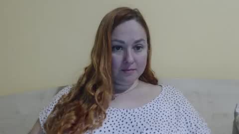 Snapshot of zara_red chatting on April 2026 09:18:01 AM Kate. if im not here im here foxy red333 online show from April 2026 09:18:01 AM