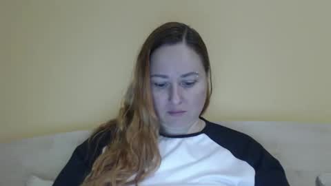 Snapshot of zara_red chatting on May 2026 09:59:02 AM Kate. if im not here im here foxy red333 online show from May 2026 09:59:02 AM