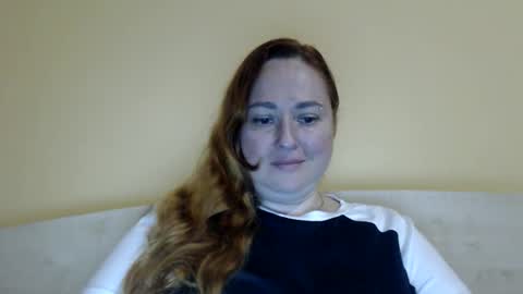 Snapshot of zara_red chatting on May 2026 09:49:02 AM Kate. if im not here im here foxy red333 online show from May 2026 09:49:02 AM