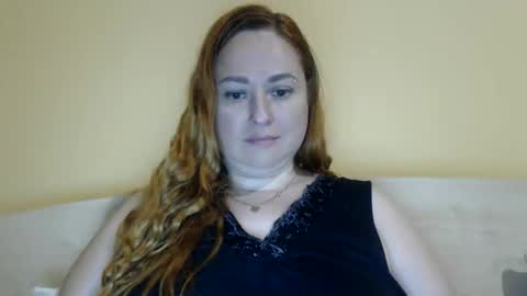 Snapshot of zara_red chatting on June 2026 09:35:02 AM Kate. if im not here im here foxy red333 online show from June 2026 09:35:02 AM