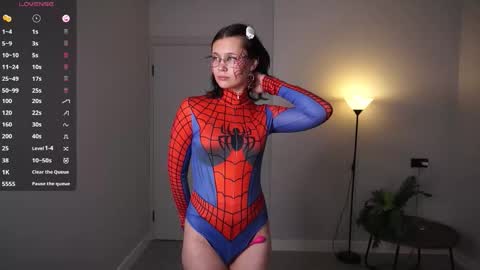 Criss  online show from February 2026 07:40:01 PM