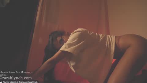 Miss Lynch   Next show  2911 online show from January 2025 04:50:02 AM