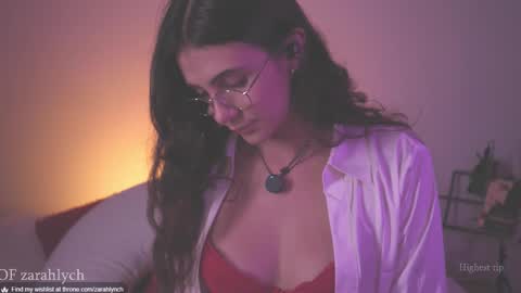 Miss Lynch   Next show  2911 online show from September 2025 01:00:01 AM