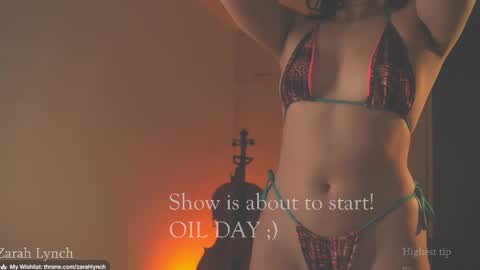 Snapshot of zarahlynch chatting on May 2026 10:42:01 AM Miss Lynch Next show 2911 online show from May 2026 10:42:01 AM