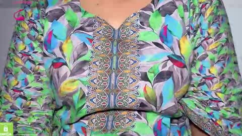 Snapshot of zararaina chatting on February 2026 05:55:01 PM zararaina online show from February 2026 05:55:01 PM