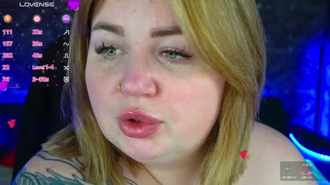 Snapshot of zarareign_ chatting on January 2025 08:58:02 PM Lola online show from January 2025 08:58:02 PM