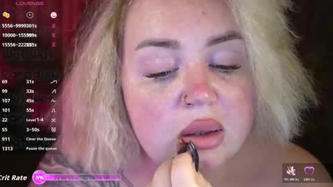 Lola online show from November 2025 07:31:01 AM