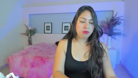 ZaraRosse7 online show from October 2025 11:43:01 AM