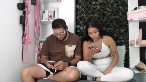 zarek_nyx online show from April 2026 10:59:01 PM