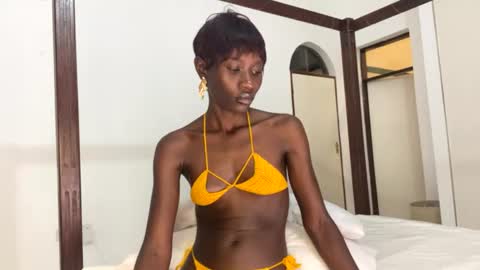 Snapshot of zaria_amara chatting on June 2026 07:02:01 PM zaria_amara online show from June 2026 07:02:01 PM
