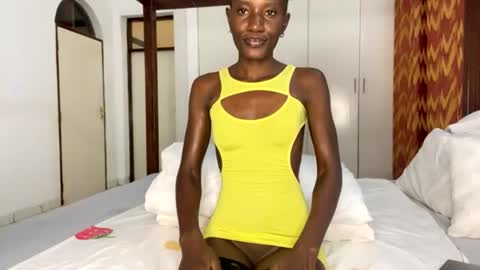 Snapshot of zaria_amara chatting on July 2026 06:54:01 PM zaria_amara online show from July 2026 06:54:01 PM