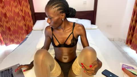 Snapshot of zaria_amara chatting on July 2026 11:19:02 AM zaria_amara online show from July 2026 11:19:02 AM