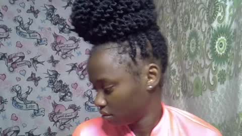 Snapshot of zarinamarlin chatting on June 2026 06:13:02 AM zarinamarlin online show from June 2026 06:13:02 AM