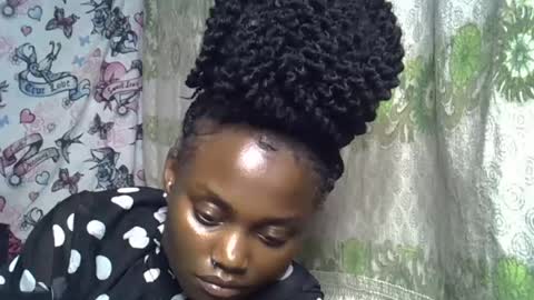 Snapshot of zarinamarlin chatting on June 2026 04:44:01 PM zarinamarlin online show from June 2026 04:44:01 PM