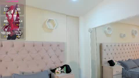 Snapshot of zarinawynne chatting on August 2026 02:22:01 PM Zarina Waynne online show from August 2026 02:22:01 PM