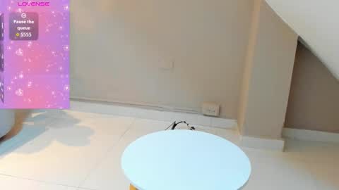 Zary online show from December 2025 12:32:01 PM