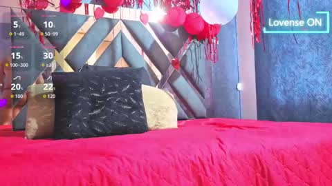 Snapshot of zayn_maximoff chatting on February 2026 12:23:01 PM ZAYN MAXIMOFF online show from February 2026 12:23:01 PM