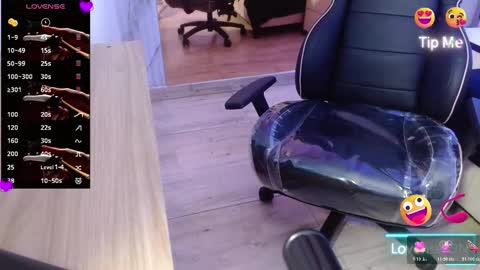 Snapshot of zayn_tay chatting on January 2026 07:06:01 PM zayn_tay online show from January 2026 07:06:01 PM